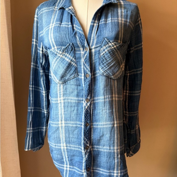 cloth & stone Tops - Cloth & Stone Blue Plaid Top